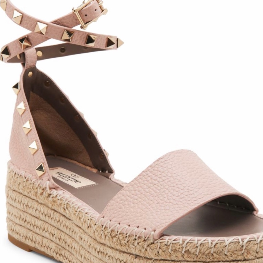 NIB Valentino rockstud platform espadrilles
